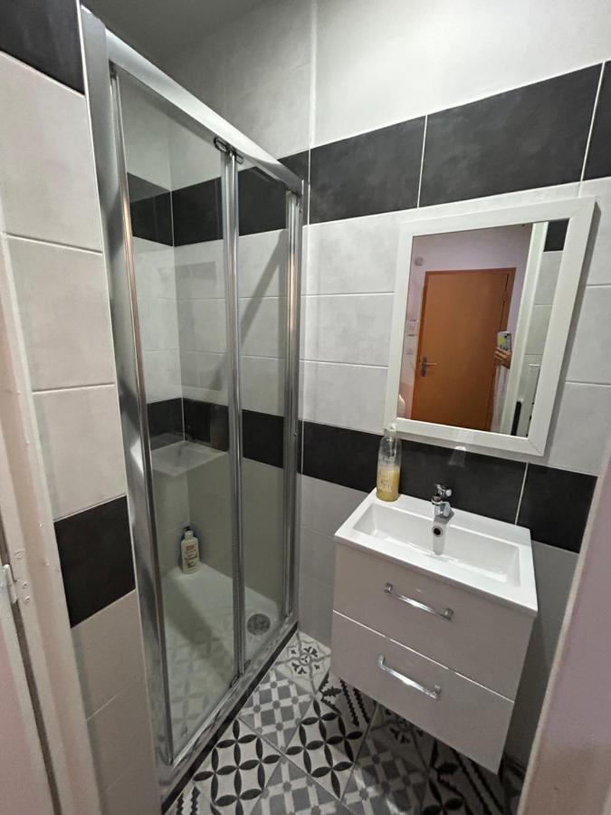 Apartament Les Balences - Jolie Studio Place Jean Jaures Beziers -Wifi Zewnętrze zdjęcie
